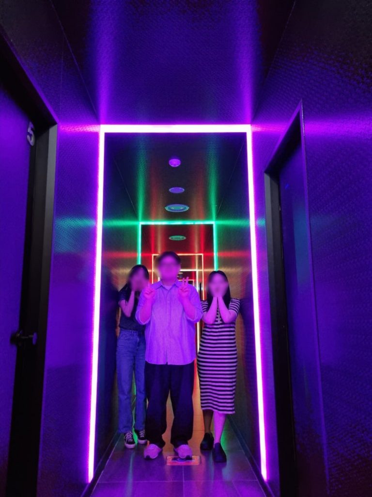 미스터리 거울의 방